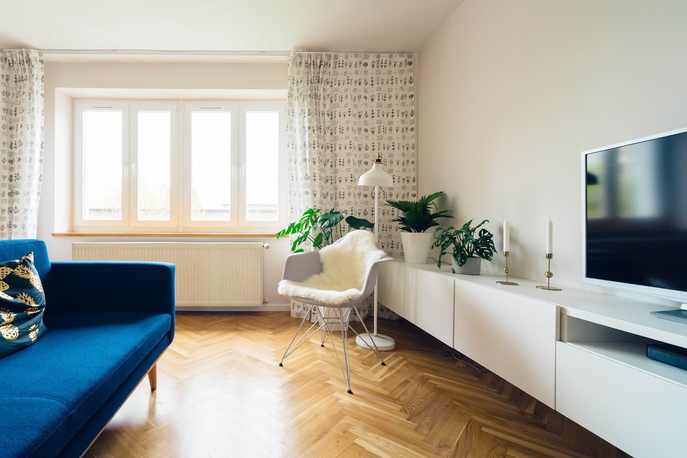 Bright room with clear windows and natural light